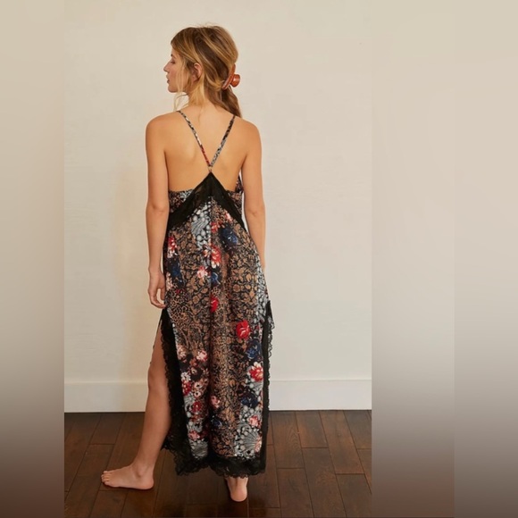 SOLD❗️Free People Right Now Midi Slip✨Brand New✨ - Picture 5 of 10